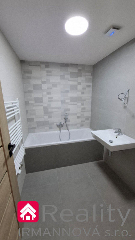 Prodej bytu 2+kk 61 m² – fotografie 4