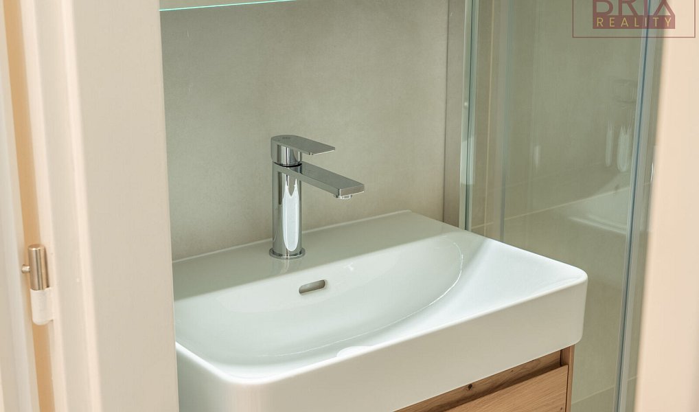 Prodej bytu 2+kk 42 m², Praha – náhled fotky 20