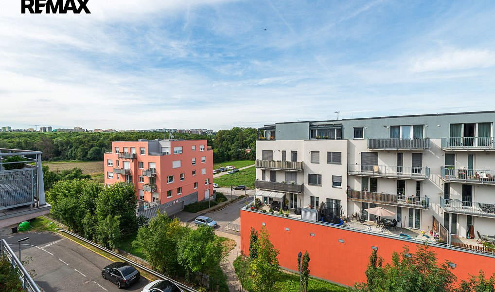 Prodej bytu 1+kk 32 m², Praha – náhled fotky 18