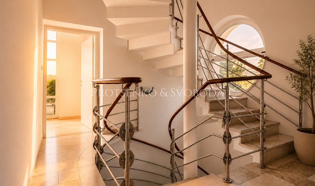 Prodej domu 530 m² s pozemkem 1 395 m², Křižanov – náhled fotky 2