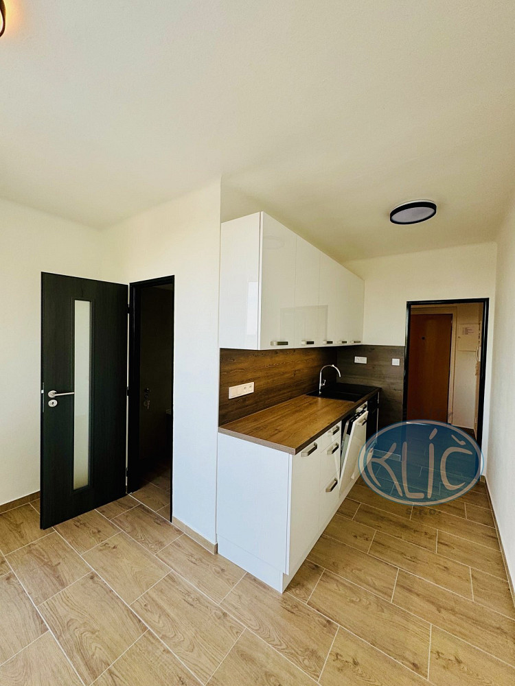 Pronájem bytu 2+1 64 m²