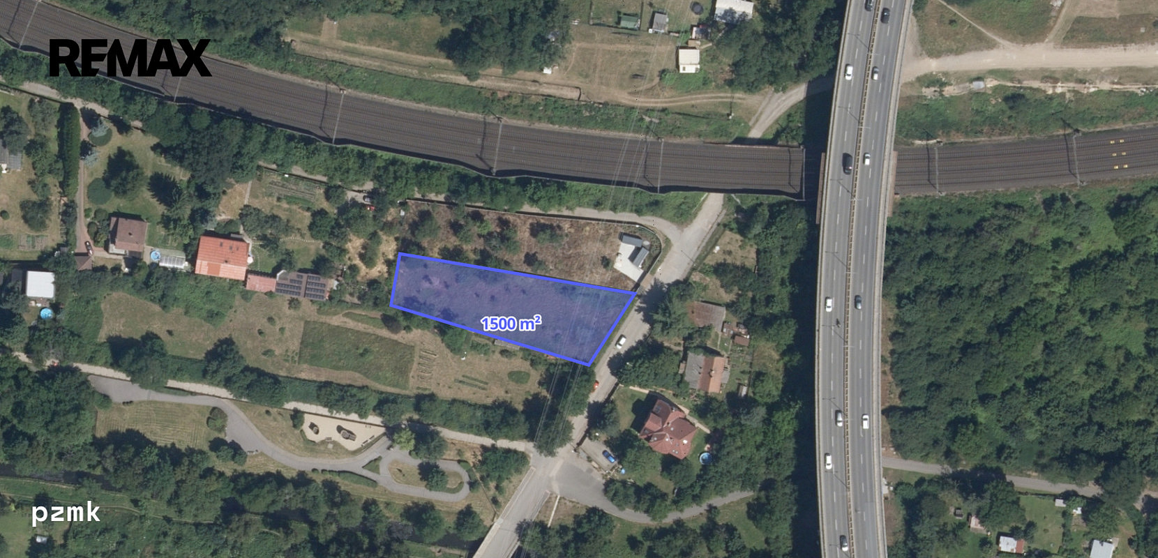Prodej komerčního pozemku 1 500 m² — photo 2