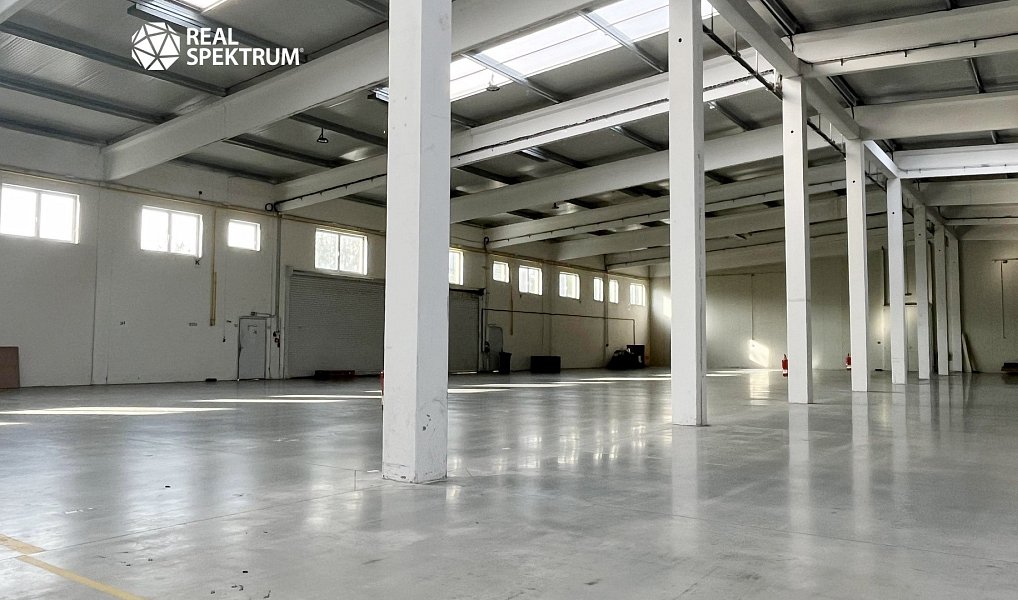 Pronájem skladovacích prostor 2 000 m², Kuřim – náhled fotky 3