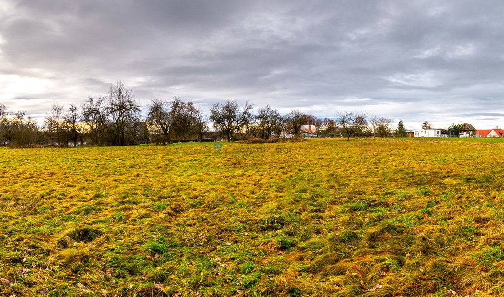 Prodej stavebního pozemku 1 515 m², Stádlec – náhled fotky 30