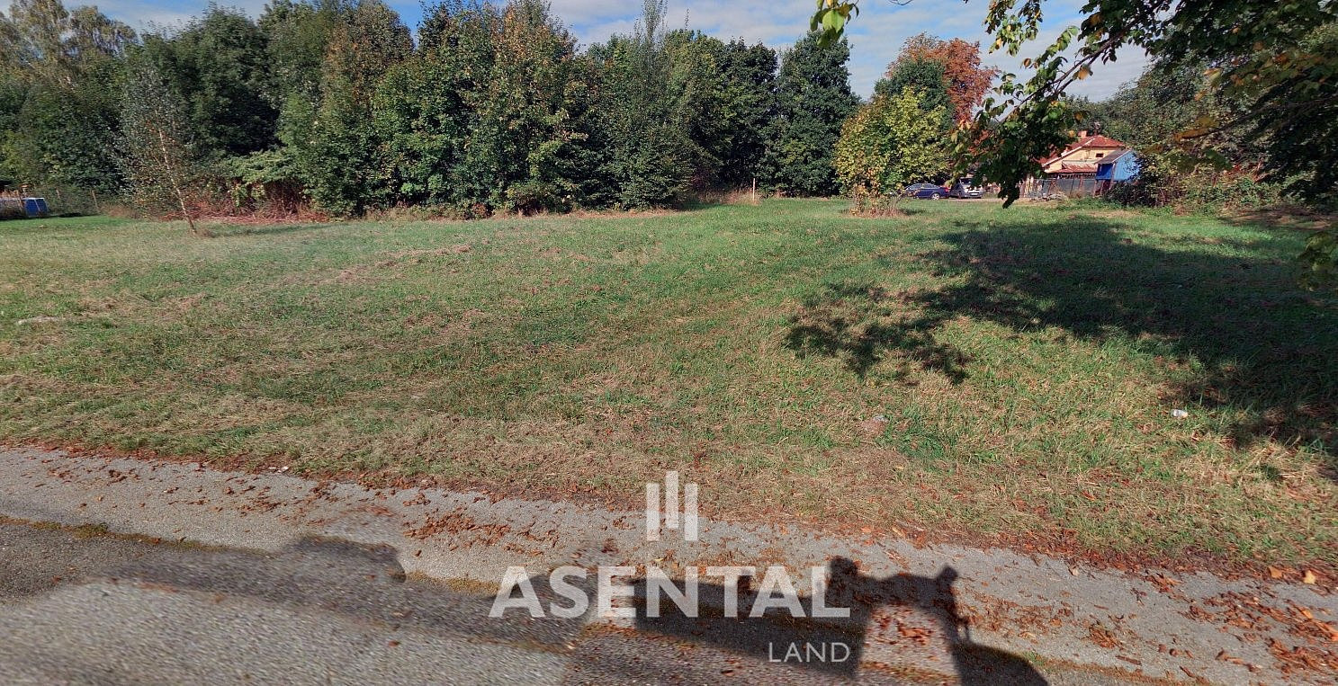 Prodej komerčního pozemku 2 655 m²