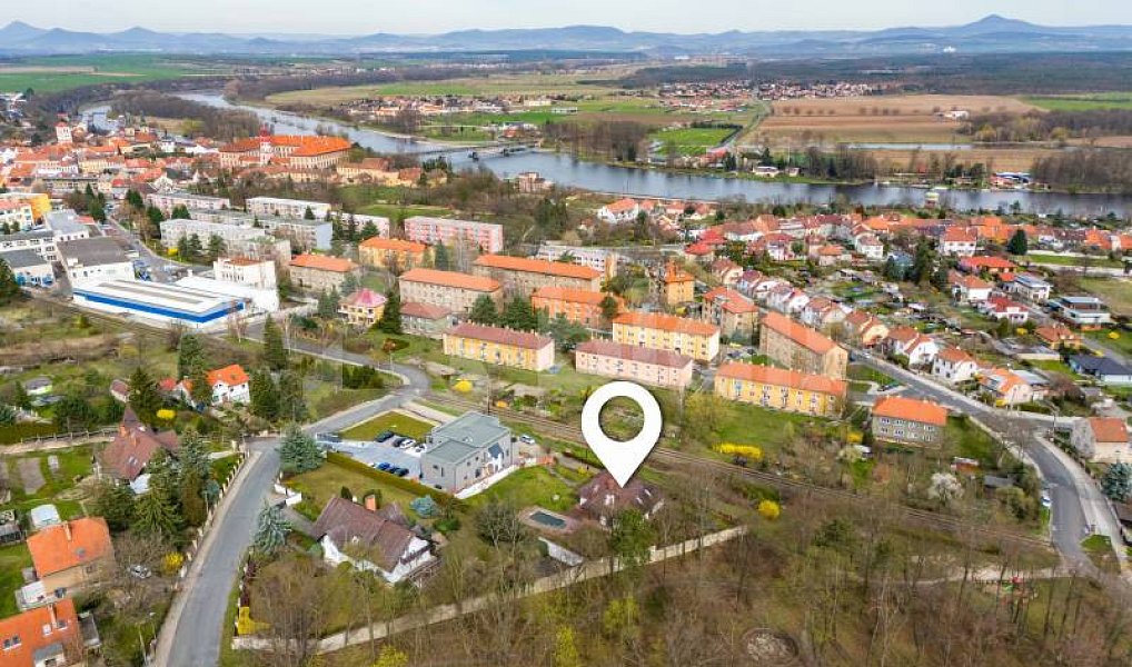 Prodej domu 220 m² s pozemkem 1 824 m², Roudnice nad Labem – náhled fotky 25