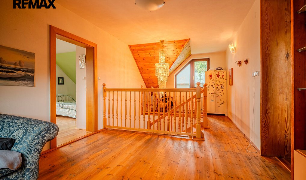 Prodej domu 220 m² s pozemkem 1 698 m², Šilheřovice – náhled fotky 7