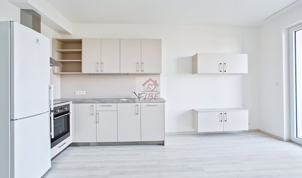 Prodej bytu 1+kk 30 m², Praha – náhled fotky 13