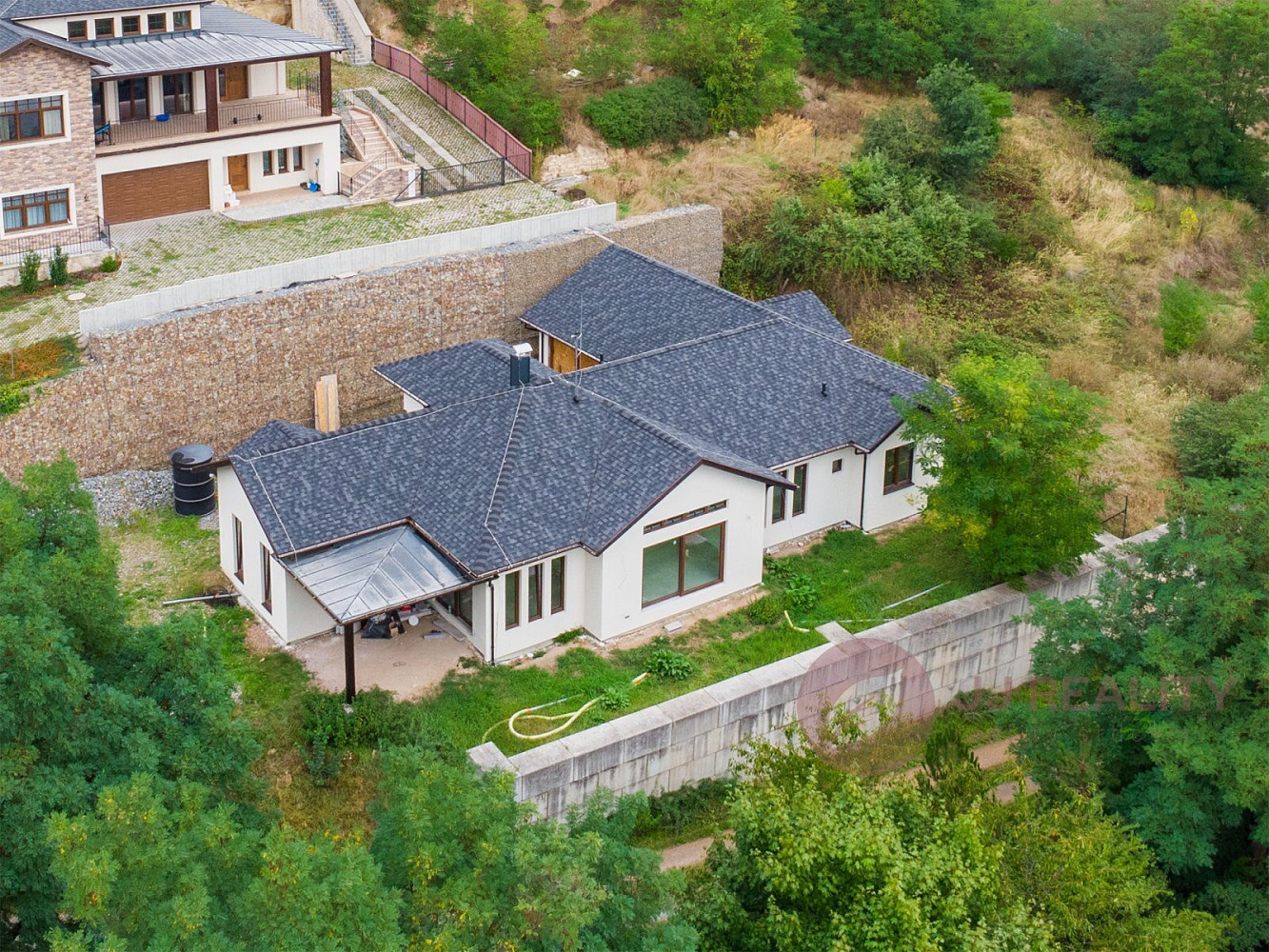 Prodej domu 209 m² s pozemkem 1 020 m² — photo 2