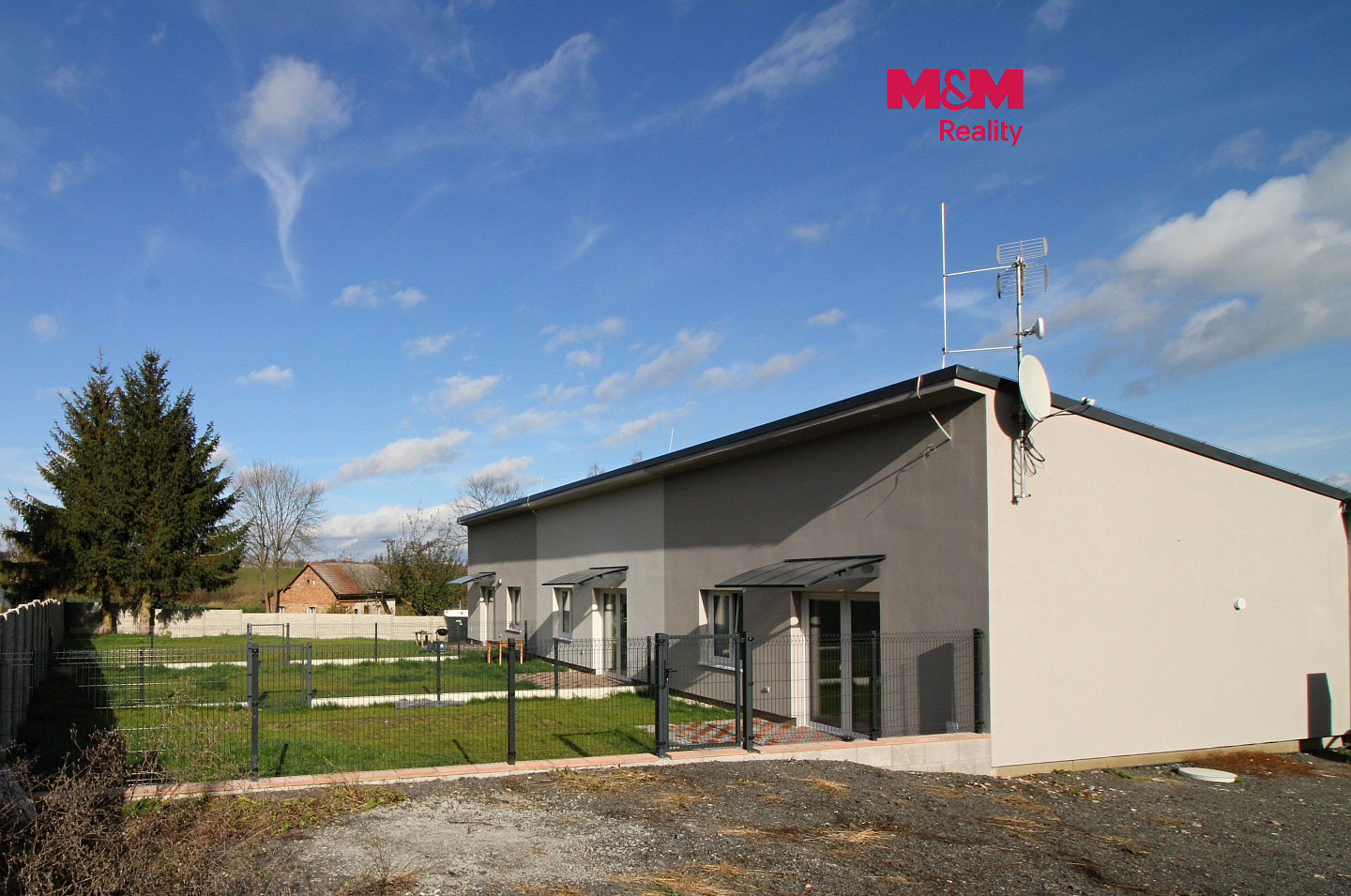 Pronájem domu 62 m² s pozemkem 150 m²