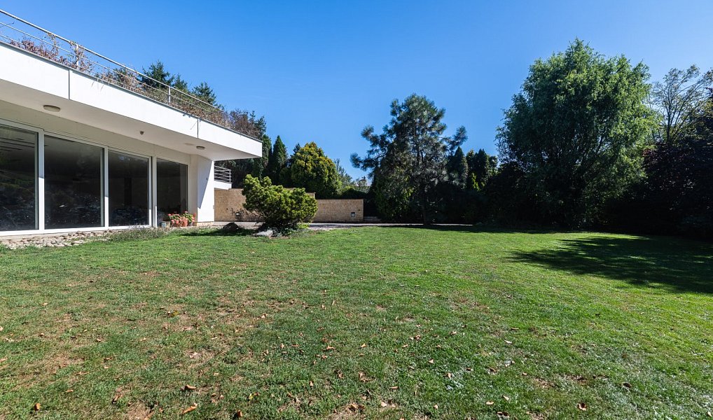 Prodej domu 1 032 m² s pozemkem 2 429 m², Zlín – náhled fotky 36