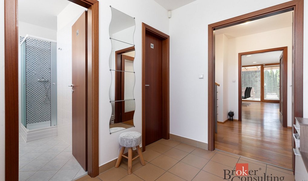 Prodej domu 177 m² s pozemkem 1 425 m², Opava – náhled fotky 16