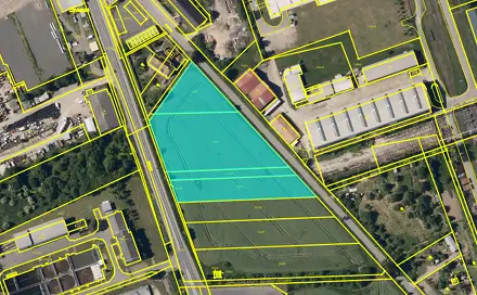 Prodej komerčního pozemku 8 605 m², Hulín, okres Kroměříž