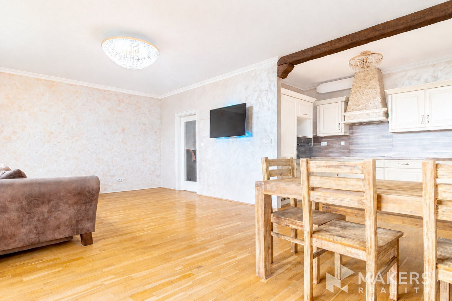 Pronájem bytu 3+kk 100 m²