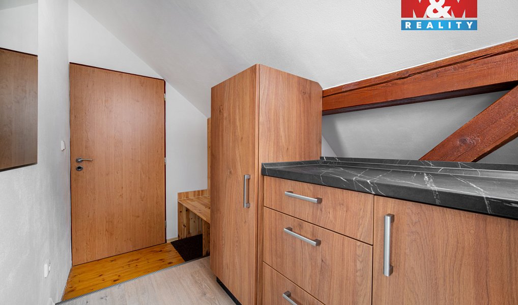 Prodej bytu 3+kk 69 m², Dolní Morava – náhled fotky 16