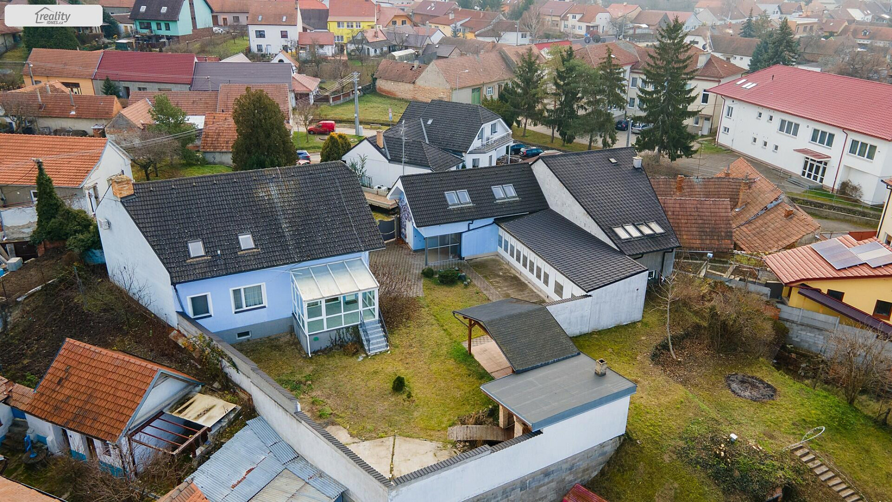 Prodej domu 449 m² s pozemkem 799 m²