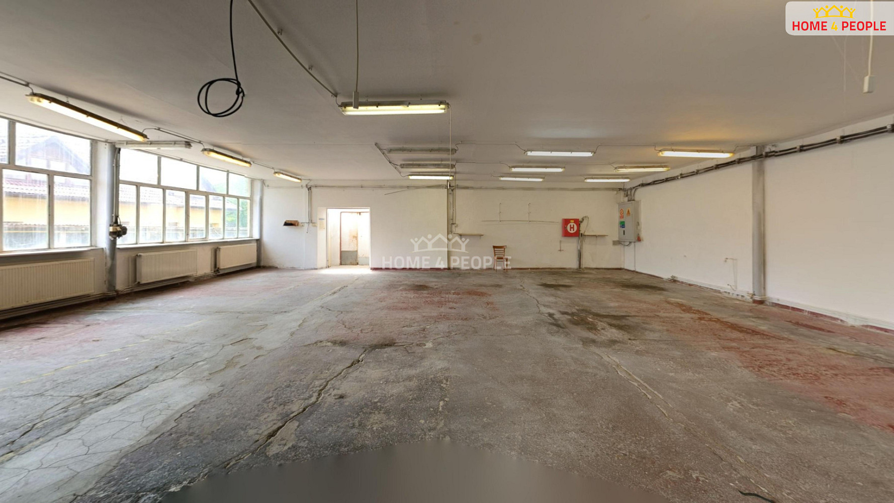 Pronájem výrobních prostor 985 m²