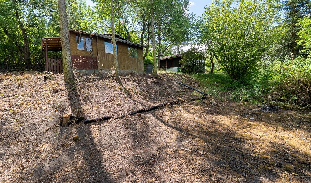 Prodej chaty/chalupy 20 m² s pozemkem 718 m², Peruc – náhled fotky 18