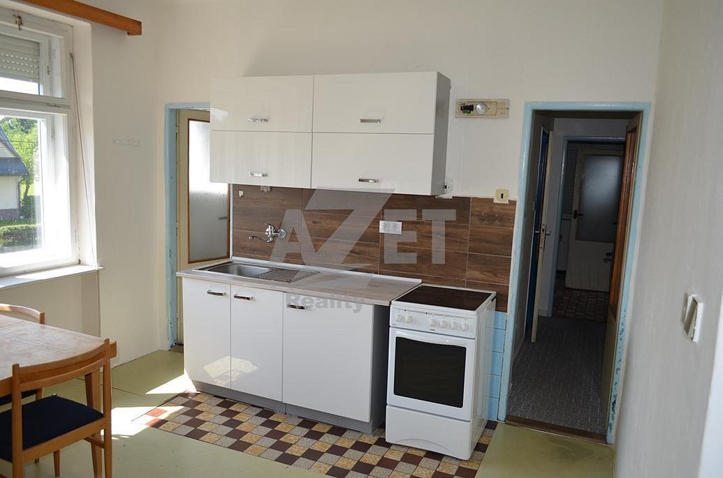 Prodej domu 240 m² s pozemkem 781 m² – pohled 5