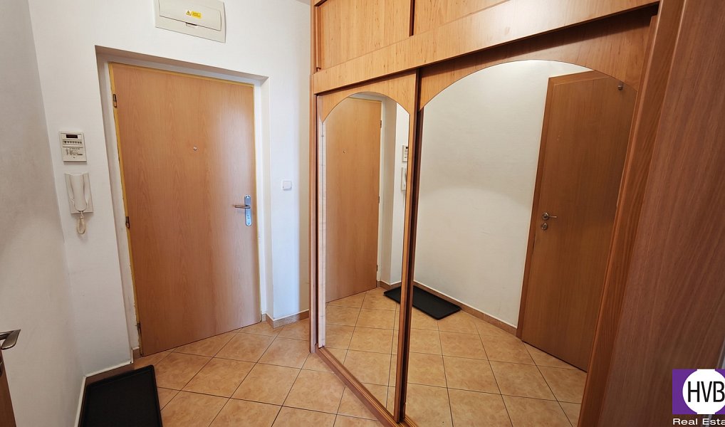 Prodej bytu 1+kk 32 m², Poděbrady – náhled fotky 3