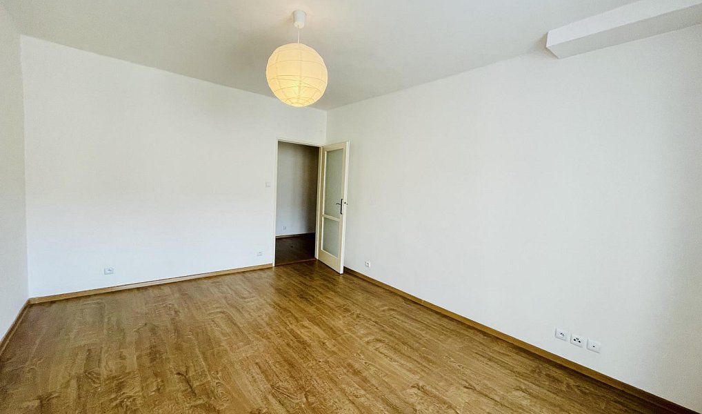 Prodej bytu 2+1 60 m², Praha – náhled fotky 7