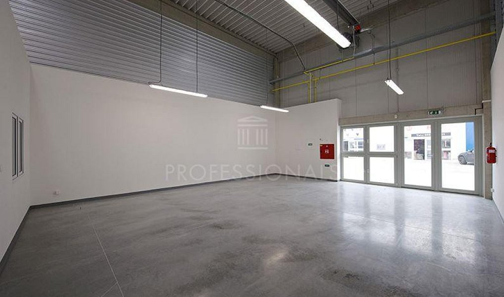Pronájem skladovacích prostor 205 m², Praha – náhled fotky 2