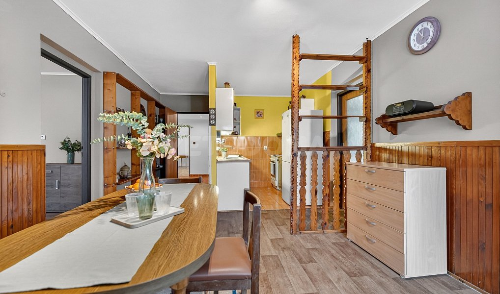 Prodej domu 231 m² s pozemkem 1 422 m², Benešovice – náhled fotky 23