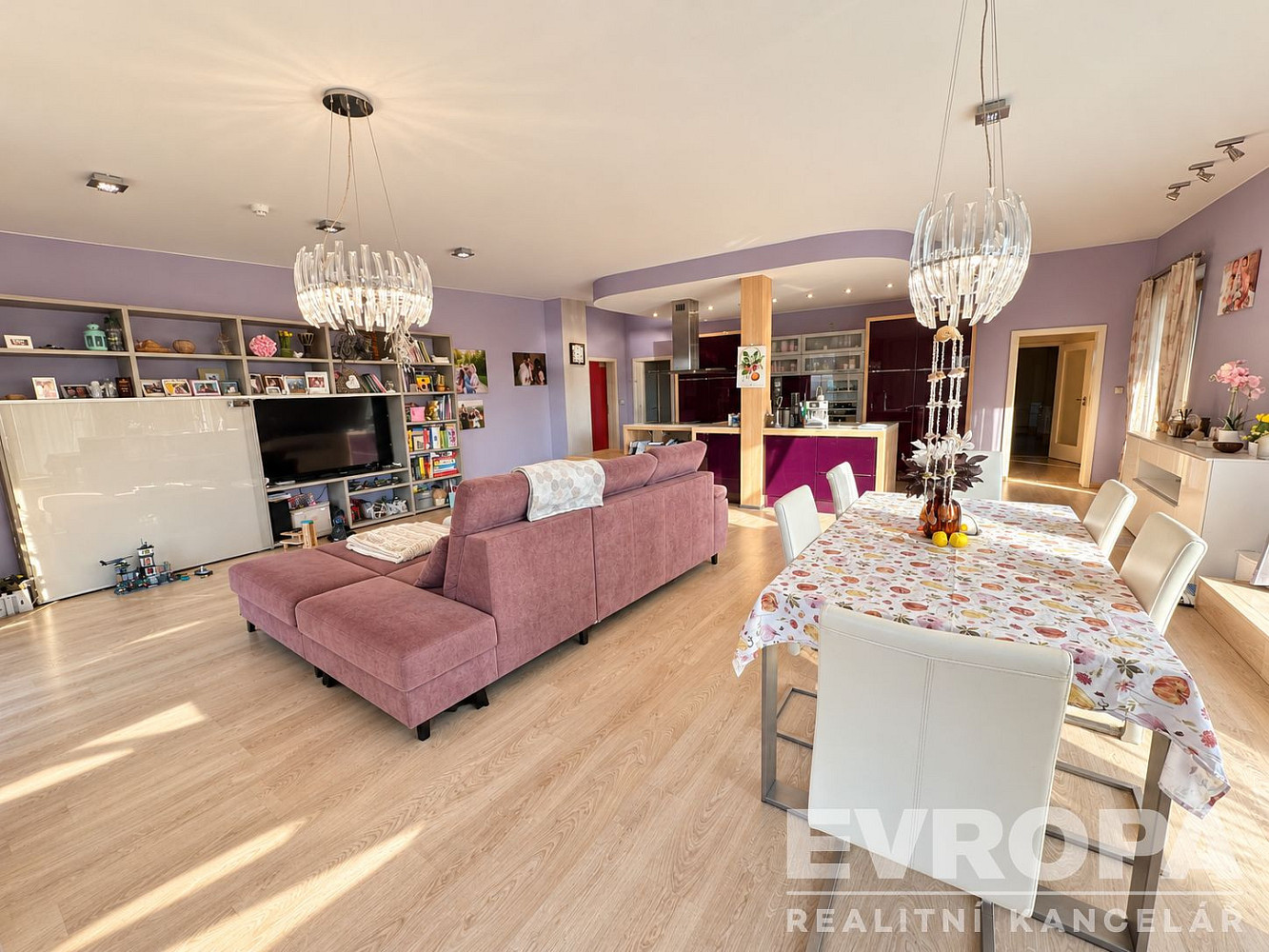 Pronájem bytu 3+kk 153 m² – fotografie 4