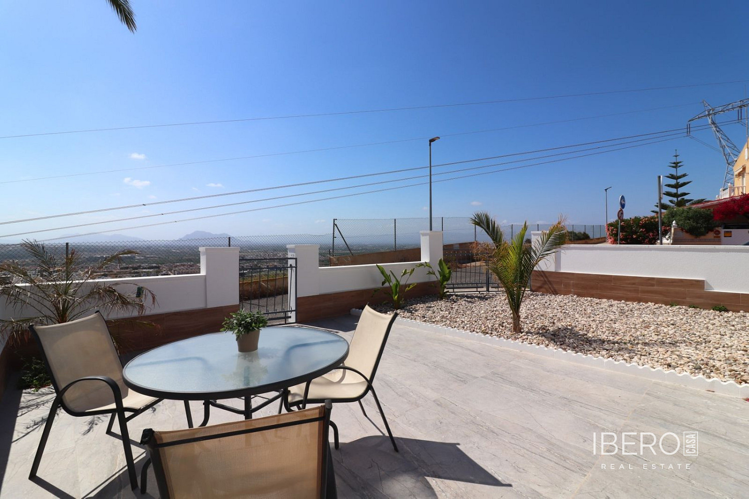 Prodej domu 78 m² s pozemkem 164 m² - Vista 2