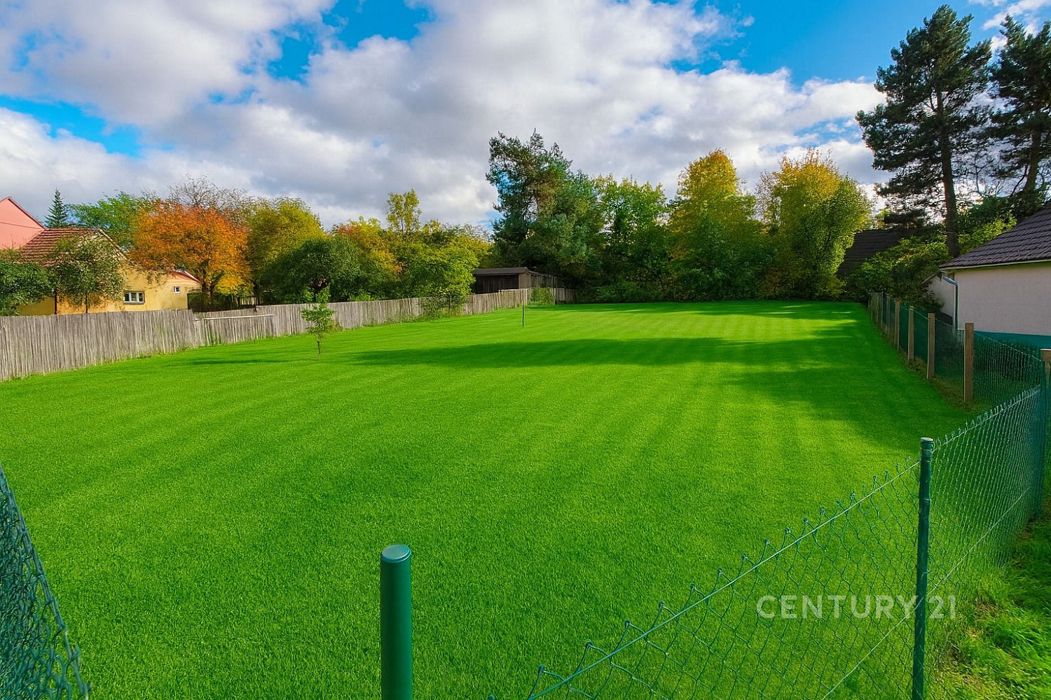 Prodej stavebního pozemku 1 174 m² – fotografie 3
