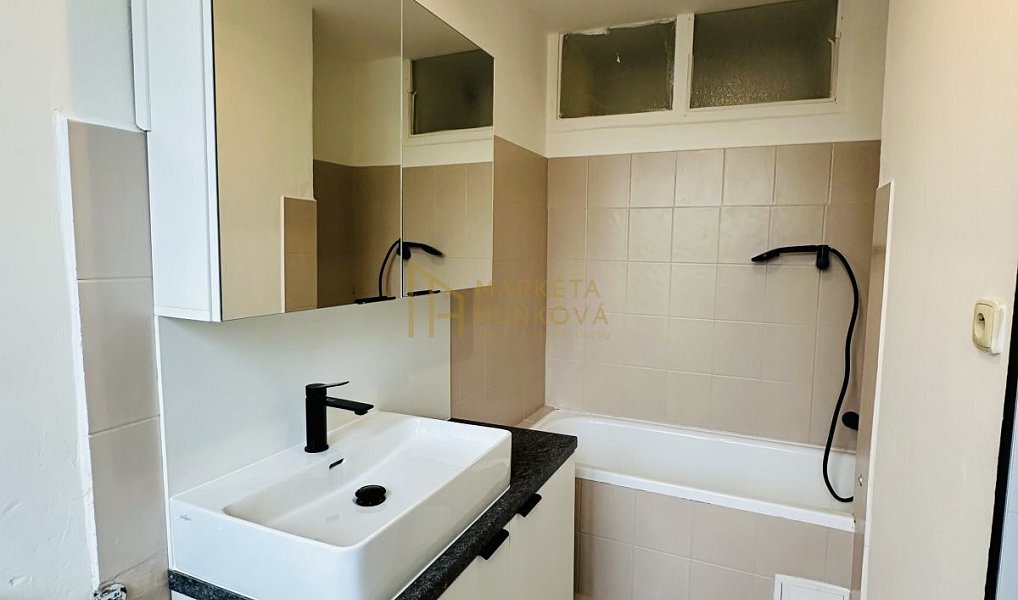 Pronájem bytu 2+1 58 m², Bartošovice – náhled fotky 11