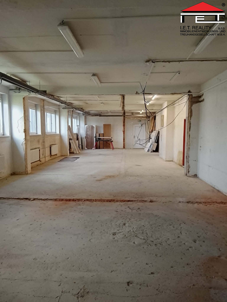 Pronájem zatepleného skladu 200 m² - Ostrava-Kunčice ul. Frýdecká – pohled 5