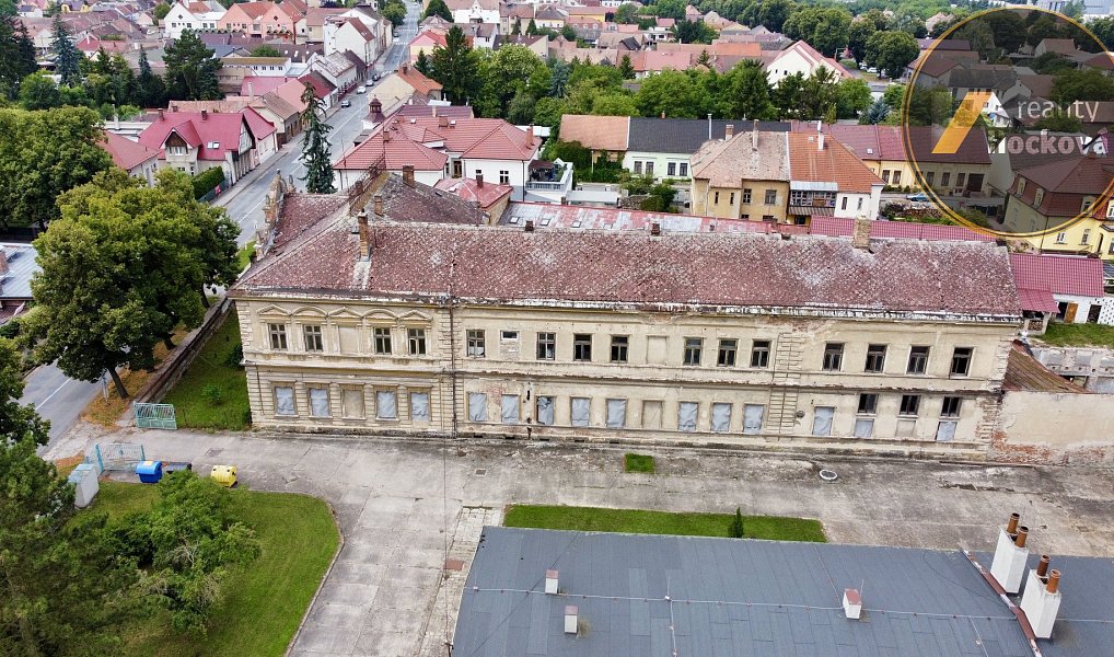Prodej komerčního objektu (jiného typu) 2 550 m², Městec Králové – náhled fotky 3