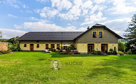 Prodej domu 672 m² s pozemkem 152 285 m², Lichnov, okres Bruntál