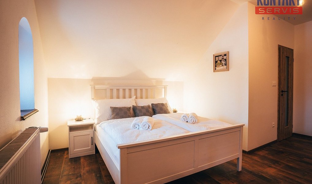 Pronájem chaty/chalupy 247 m² s pozemkem 1 065 m², Mojné – náhled fotky 14