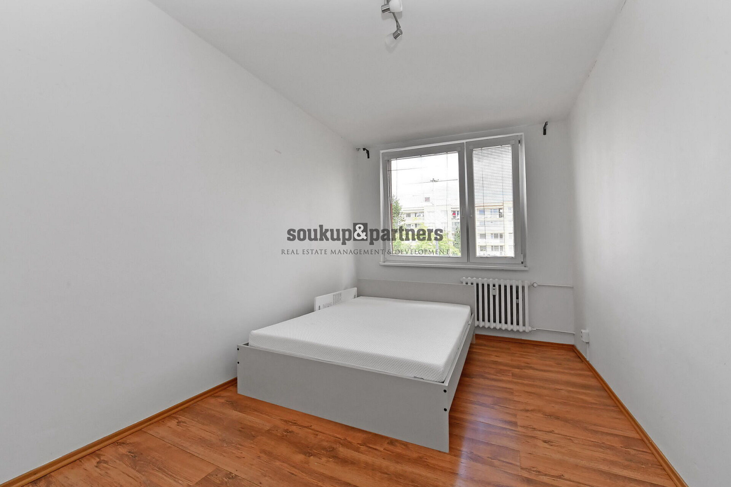 Pronájem bytu 2+kk 43 m² – fotografie 5