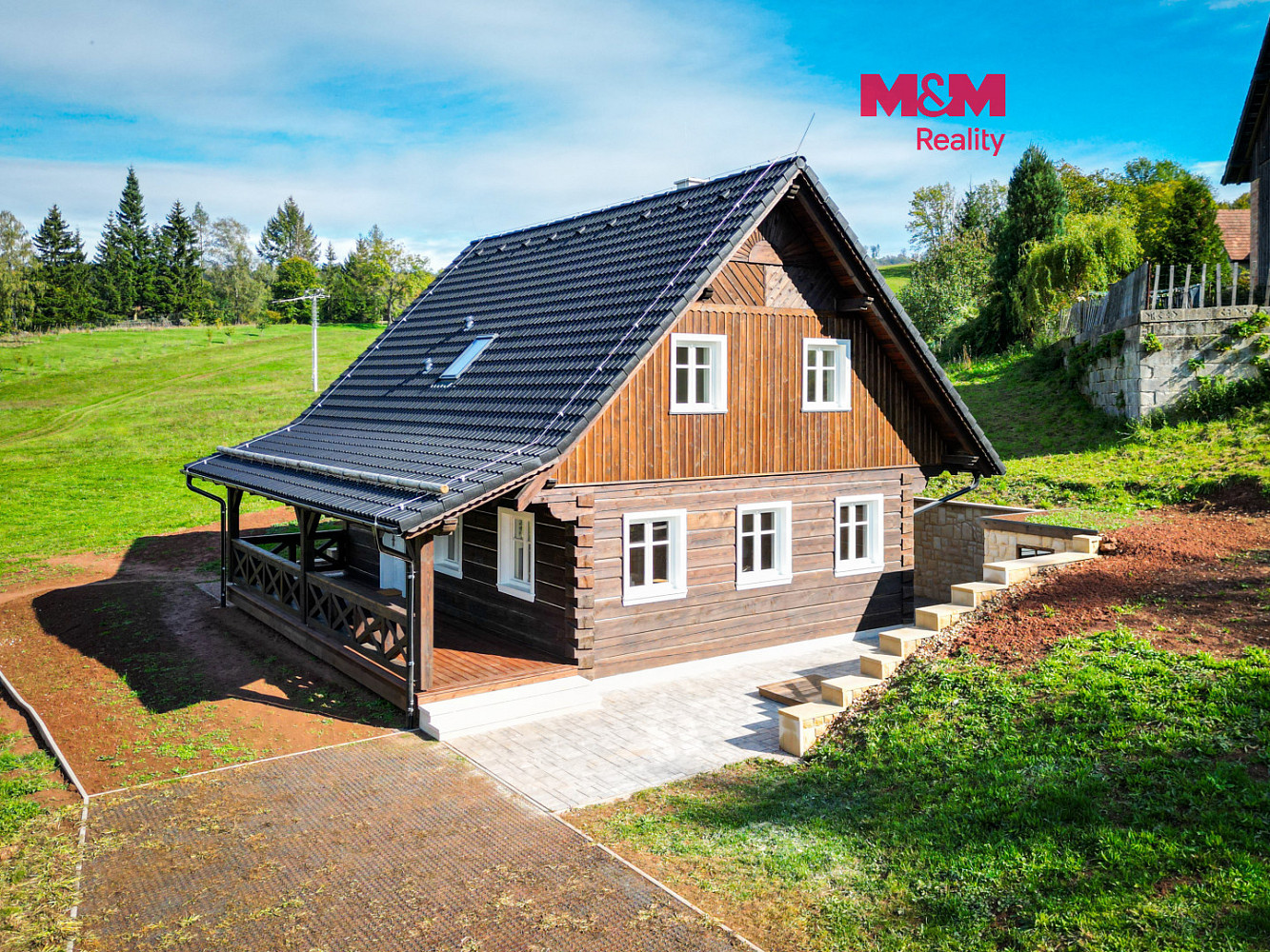 Prodej domu 124 m² s pozemkem 1 903 m²