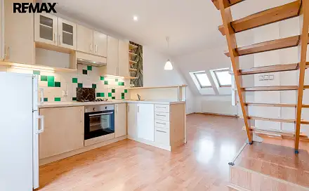Pronájem bytu 3+kk 65 m²