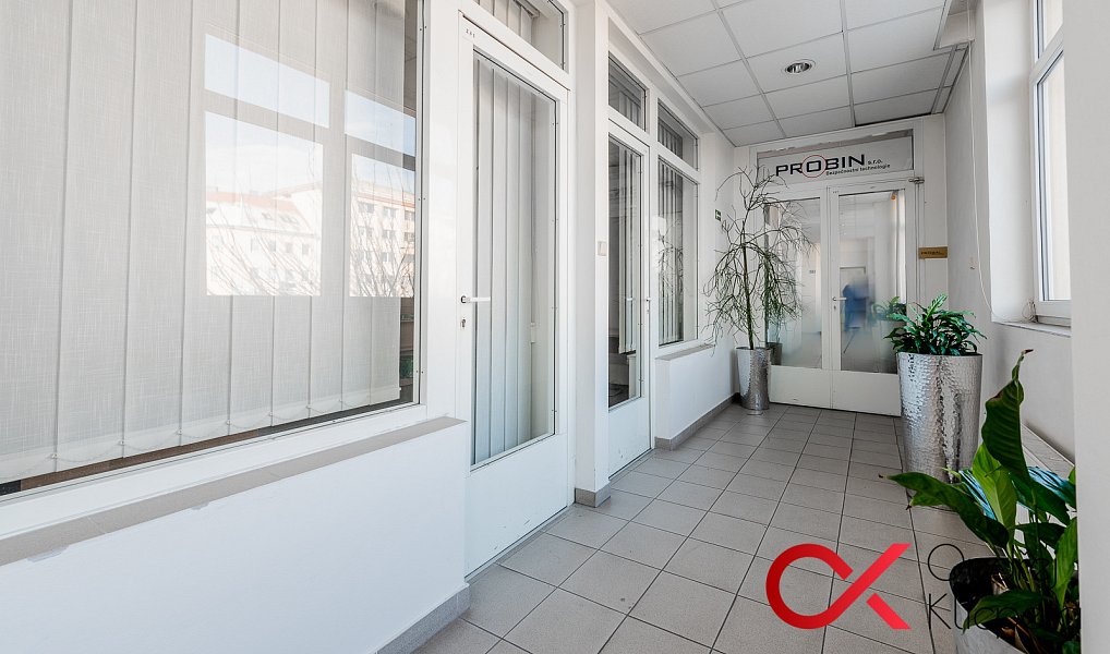 Pronájem kanceláře 44 m², Praha – náhled fotky 12