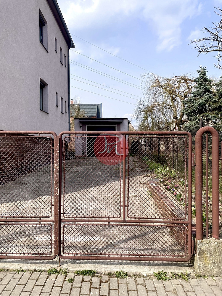 Pronájem domu 230 m² s pozemkem 673 m² – fotografie 4