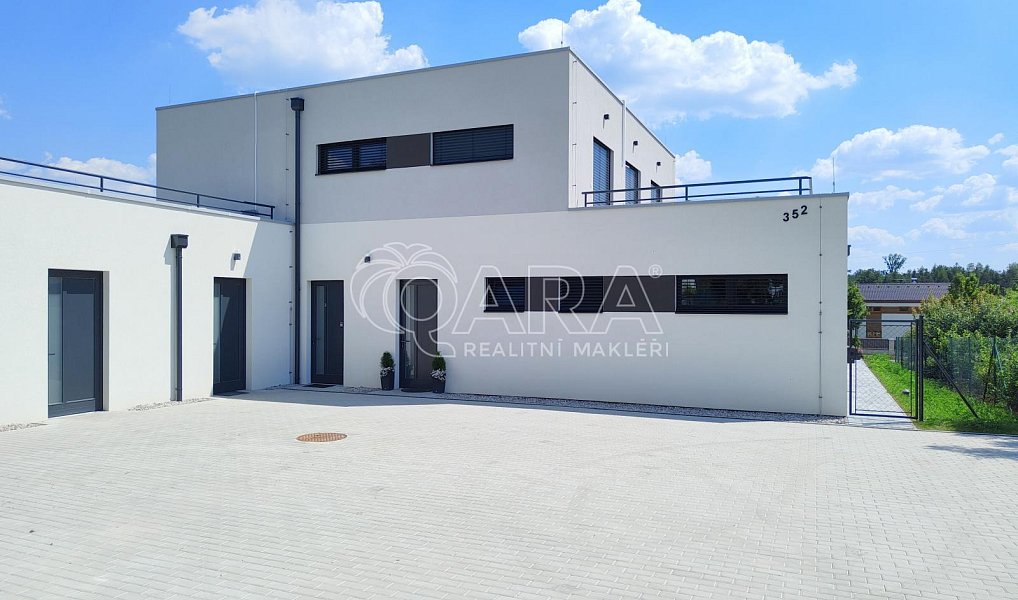 Pronájem bytu 4+kk 106 m², Vysoký Újezd – náhled fotky 16