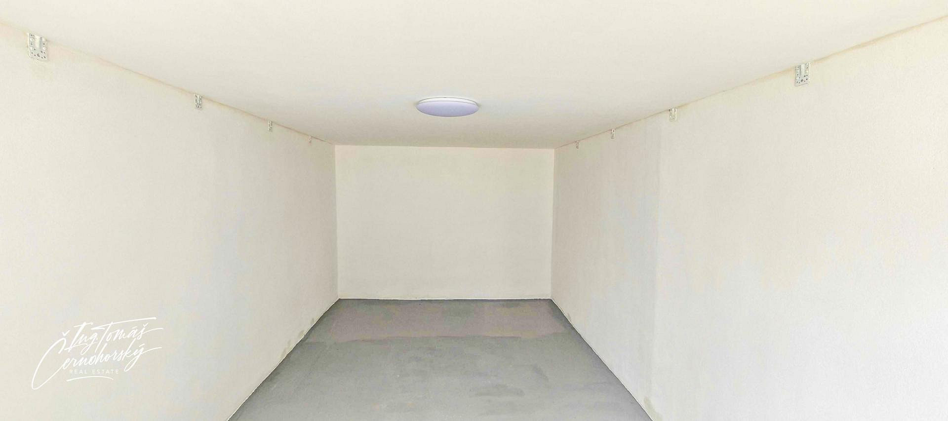 Prodej kompletně zrekonstruované garáže - příbram - anenská — photo 3