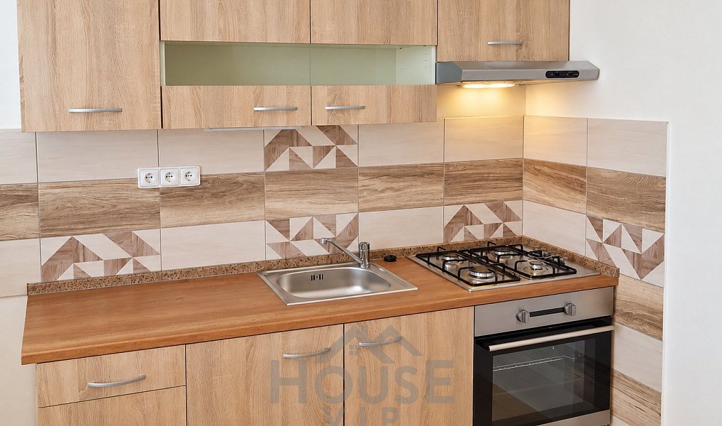 Prodej bytu 2+1, 52 m², Letňany - Praha 18, Praha