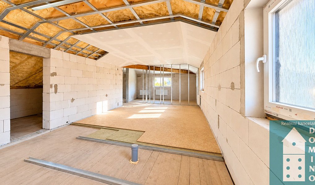 Prodej domu 241 m² s pozemkem 341 m², Halenkovice – náhled fotky 40
