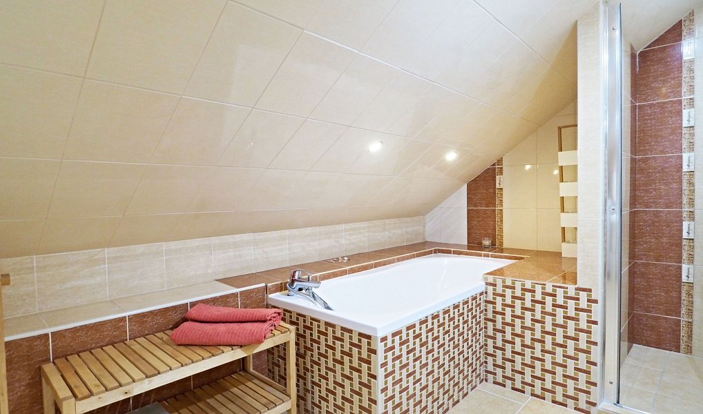 Prodej domu 170 m² s pozemkem 1 110 m², Velké Losiny – náhled fotky 14