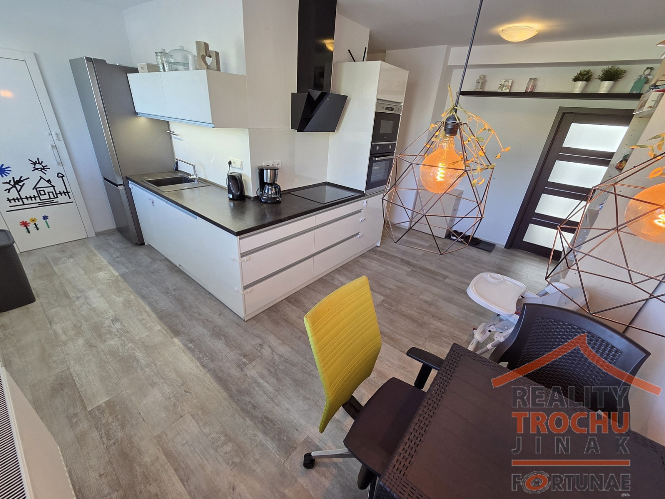Prodej bytu 3+kk 65 m² – fotografie 2