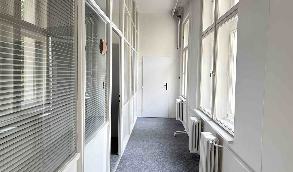 Pronájem kanceláře 172 m², Ostrava – náhled fotky 18