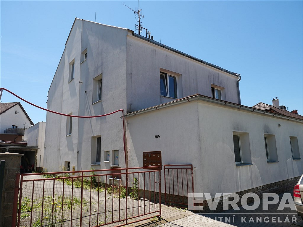 Prodej domu 368 m² s pozemkem 608 m² — photo 2