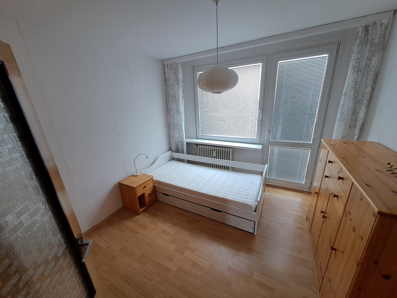 Pronájem bytu 3+1 74 m² – pohled 4