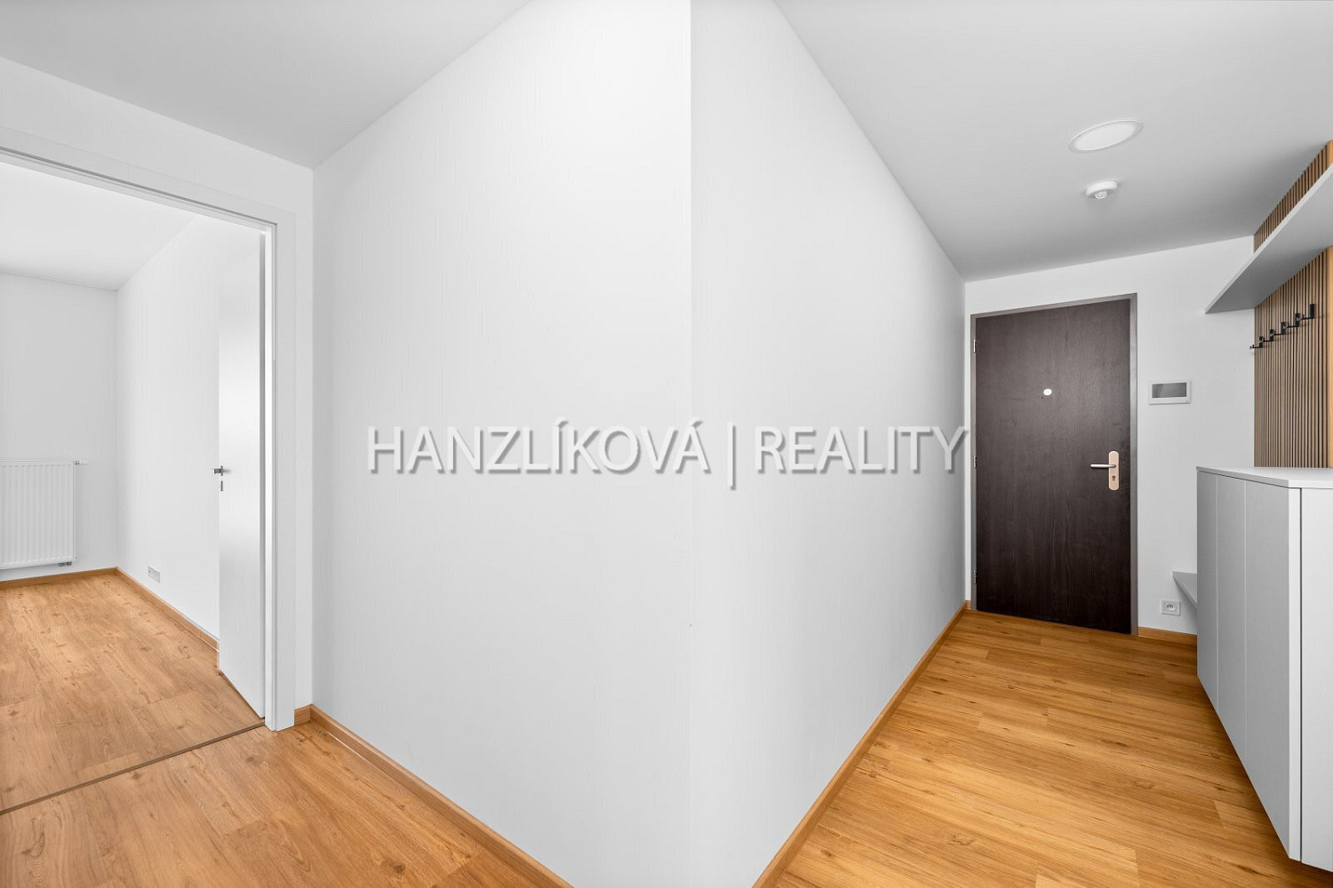 Pronájem bytu 3+kk 75 m² — photo 4